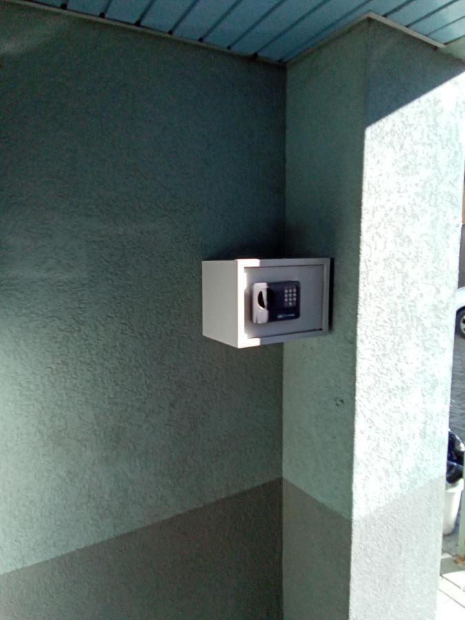 Chambre Double Standard LastMinut Payerne Exterior foto