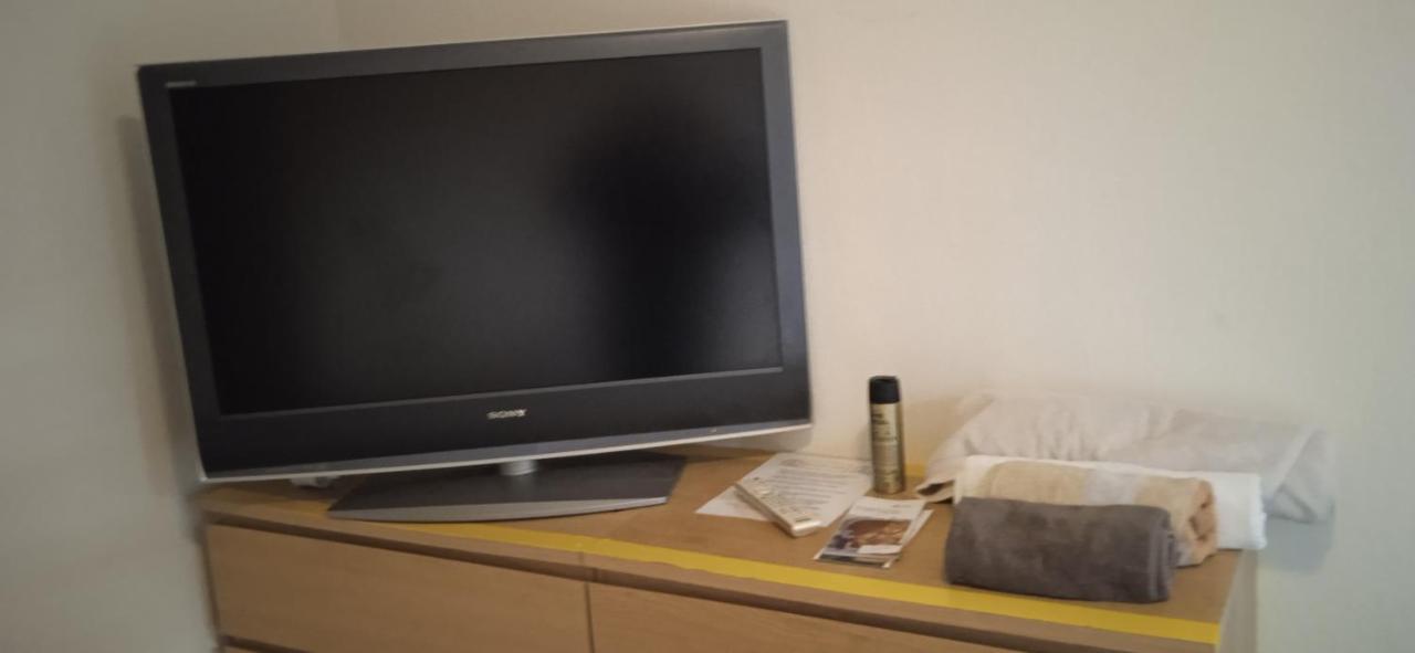 Chambre Double Standard LastMinut Payerne Exterior foto